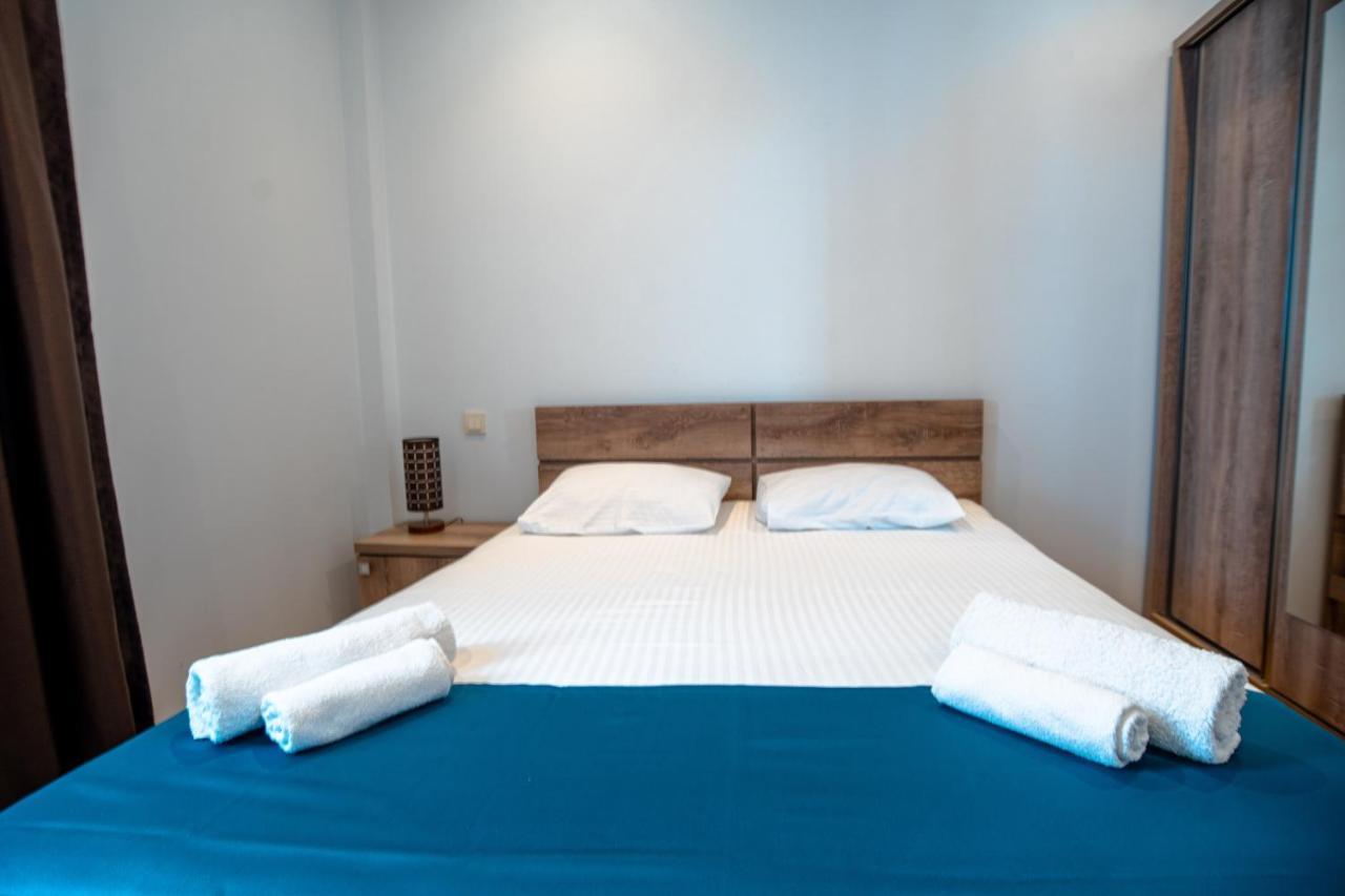 Hotel Porto Franco à Batoumi Extérieur photo