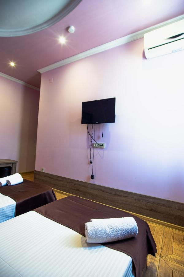 Hotel Porto Franco à Batoumi Extérieur photo
